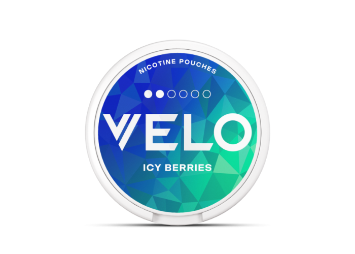 VELO Icy Berries MINI-format low-intensity nicotine pouch can, front view